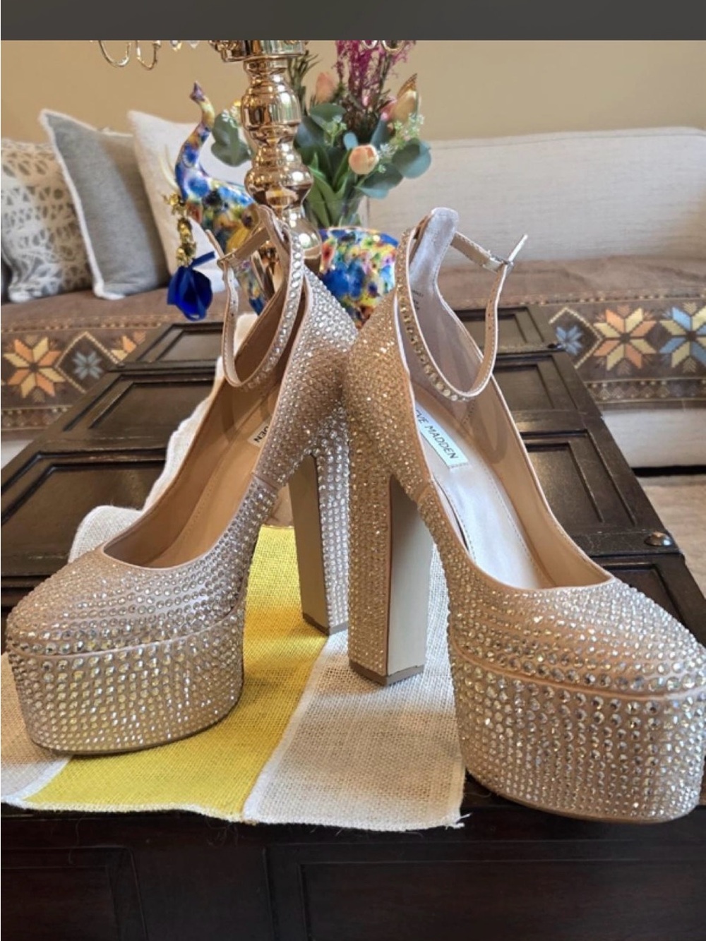 Steve Madden Skyrise Crystal Platform Pumps